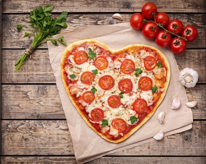 Love Bites: DIY Valentine’s Edible Gift Ideas